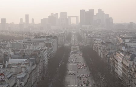 Una ciudad con smog.